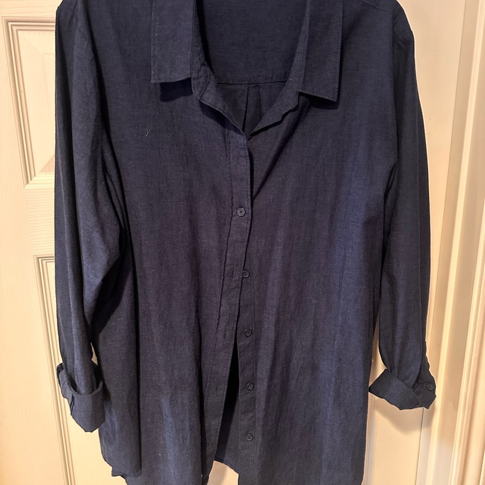 Liz Claiborne Navy Blue Shirt